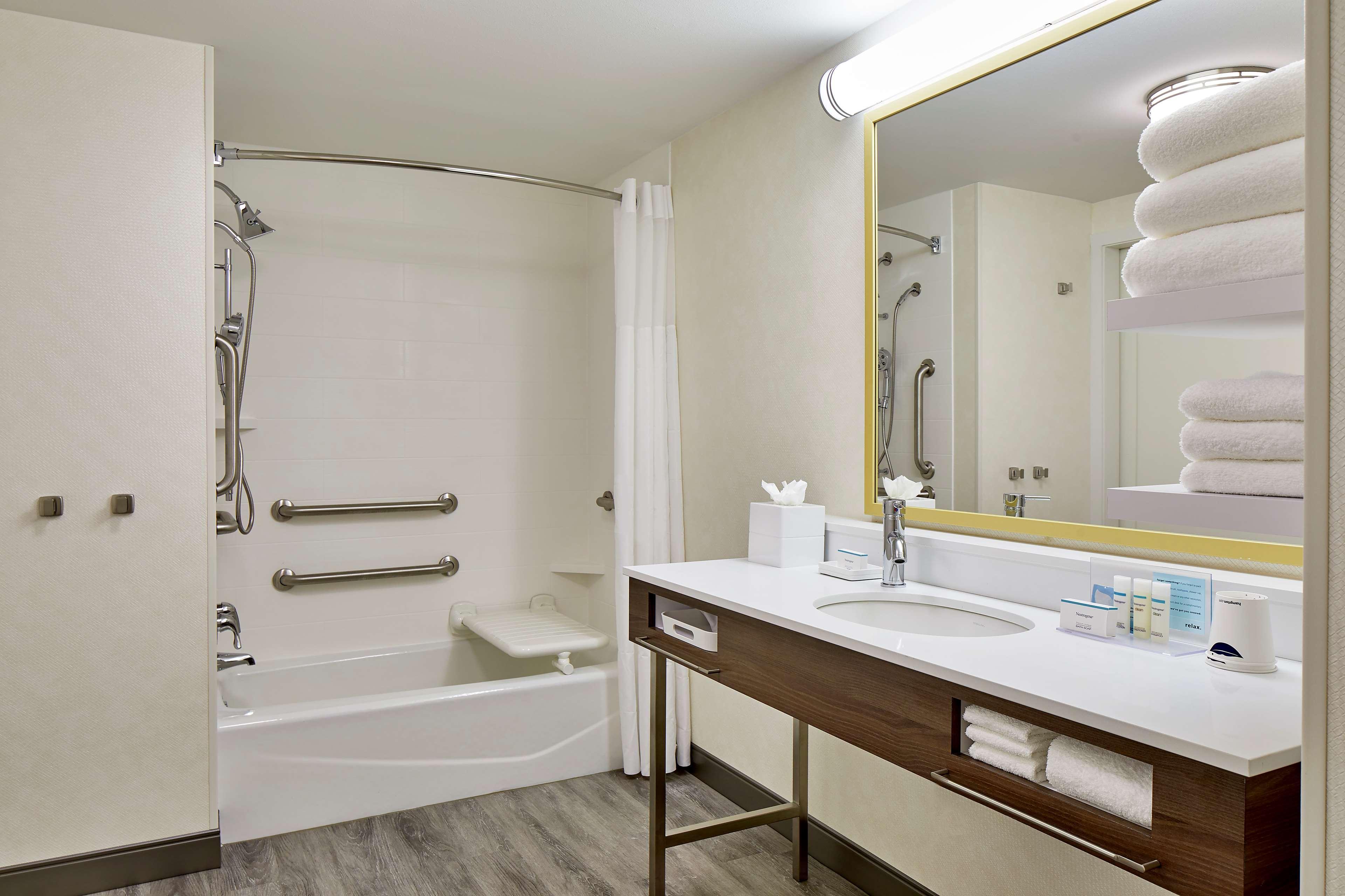 Hampton Inn & Suites Atlanta-Midtown, Ga Buitenkant foto