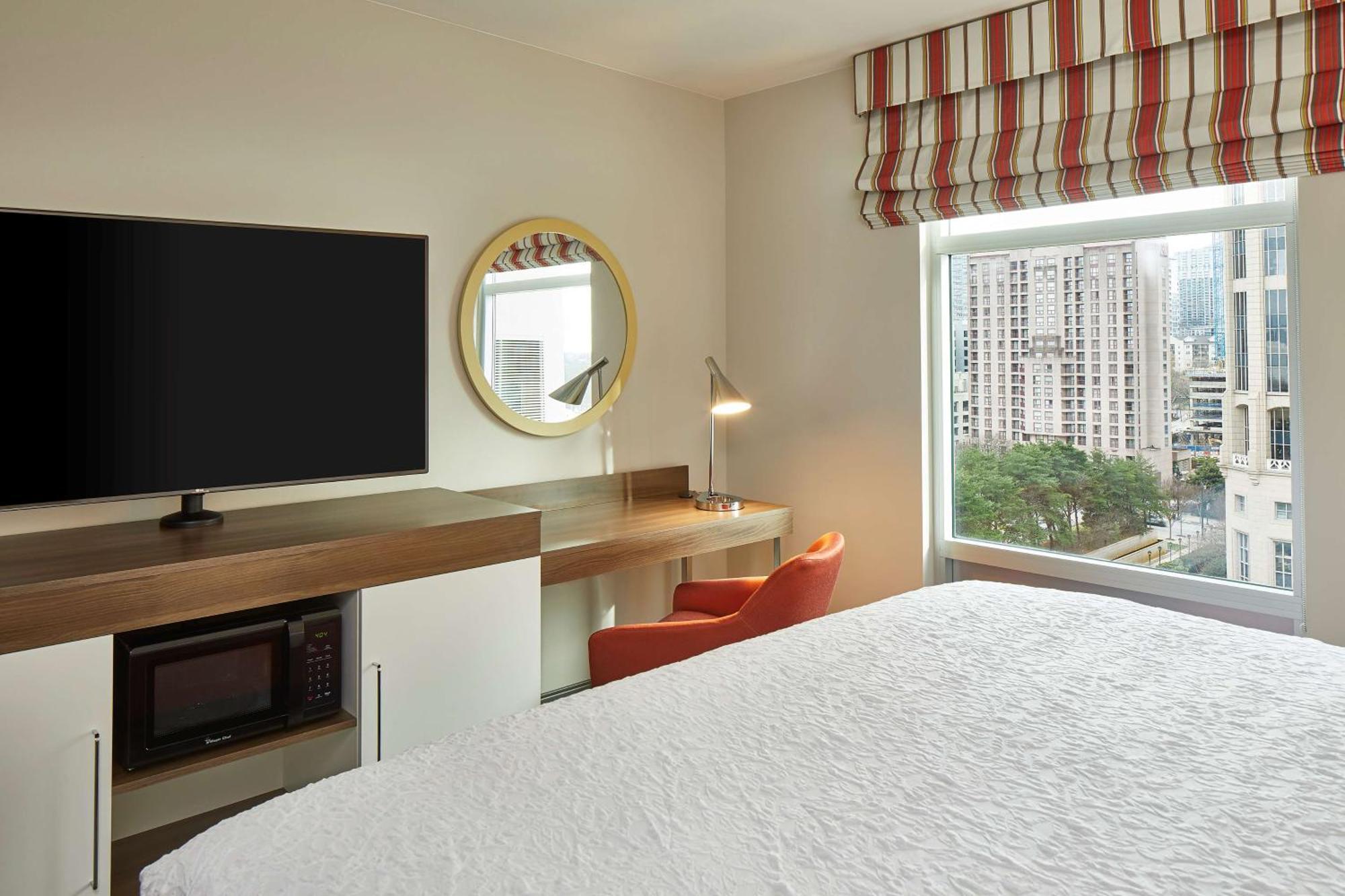 Hampton Inn & Suites Atlanta-Midtown, Ga Buitenkant foto