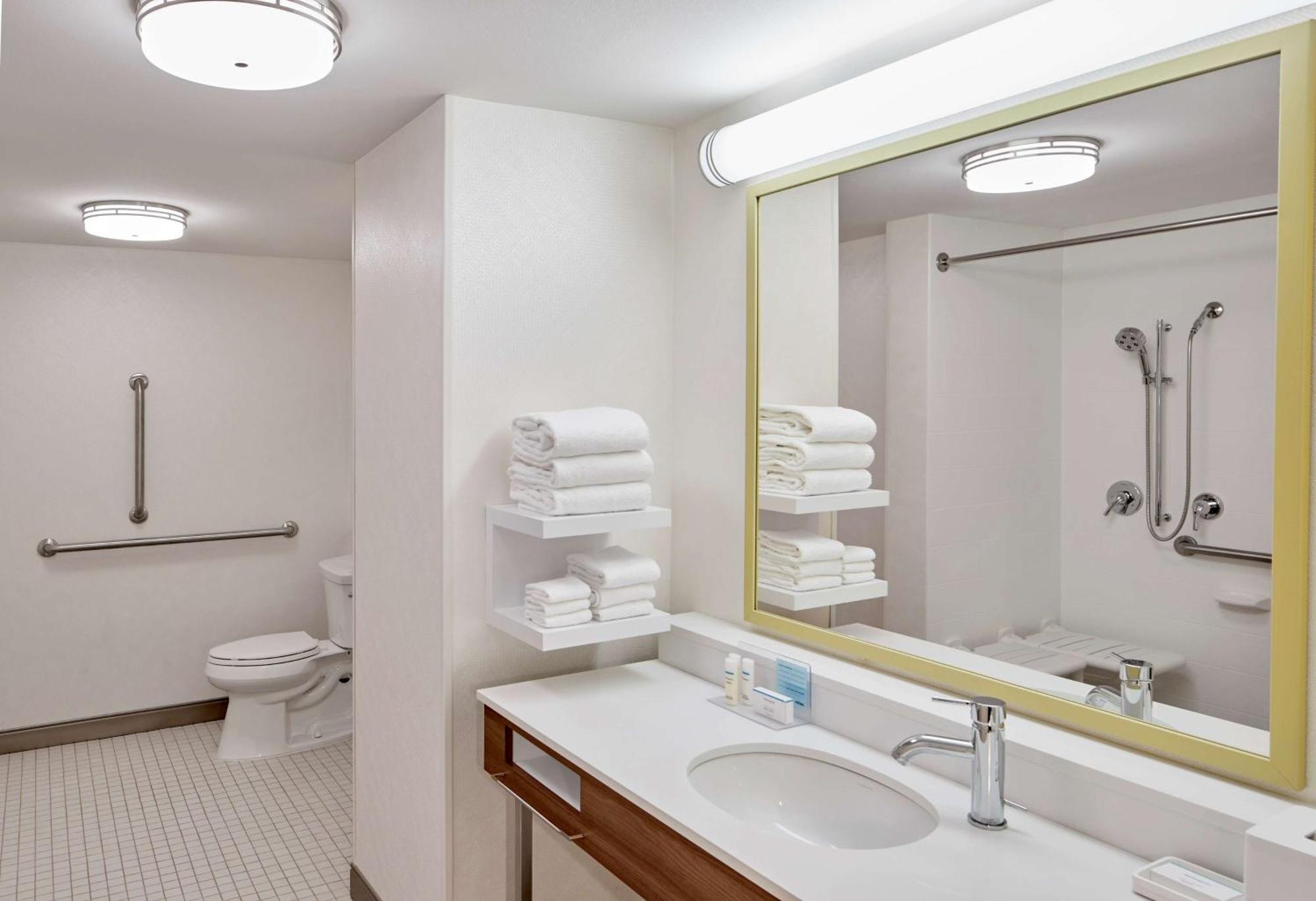 Hampton Inn & Suites Atlanta-Midtown, Ga Buitenkant foto