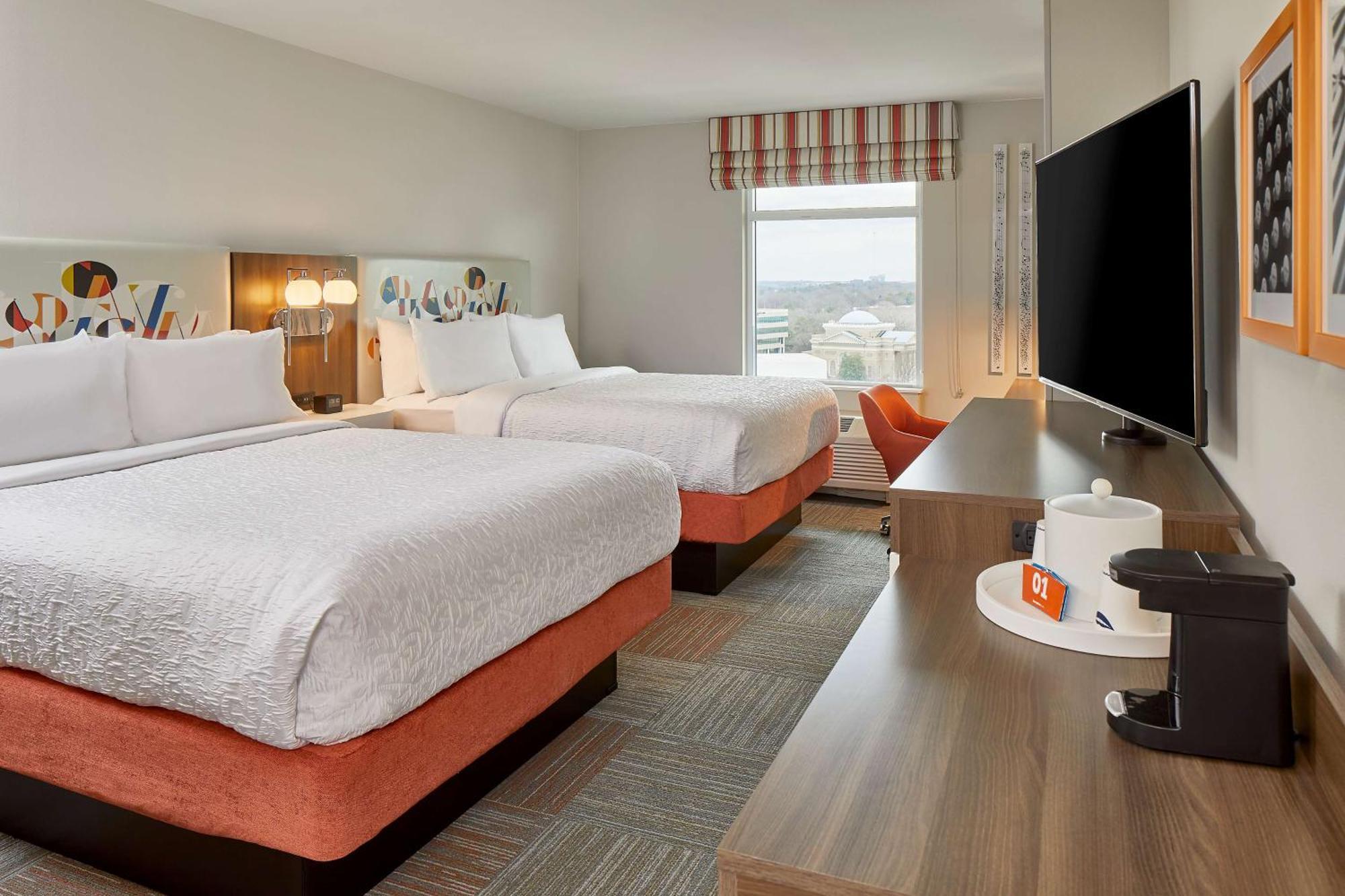 Hampton Inn & Suites Atlanta-Midtown, Ga Buitenkant foto