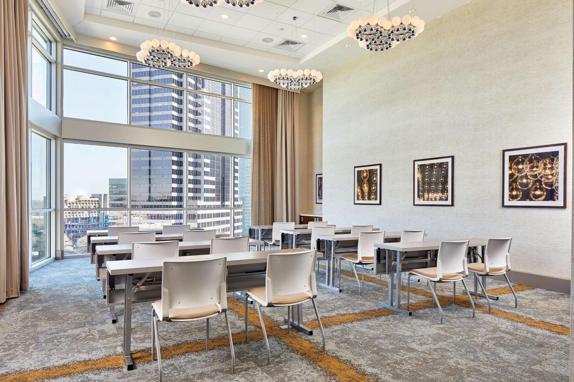 Hampton Inn & Suites Atlanta-Midtown, Ga Buitenkant foto